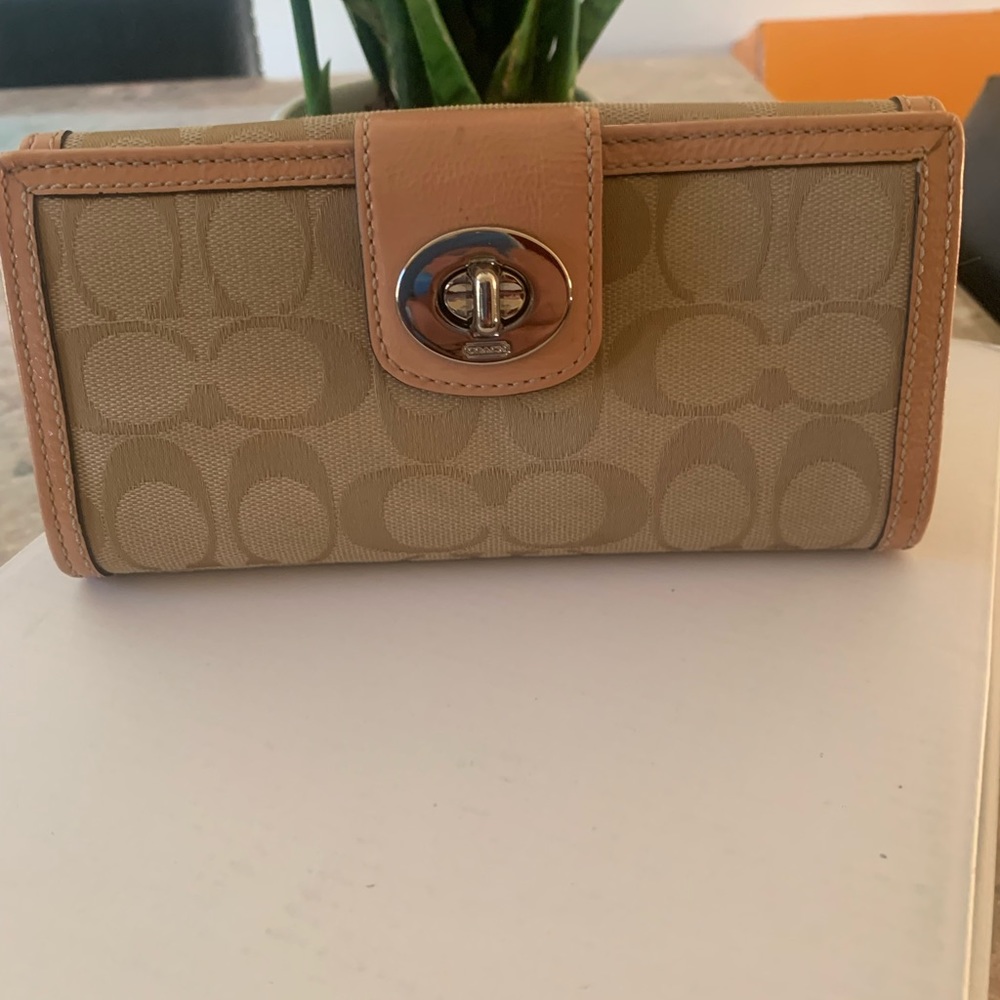 Coach wallet
